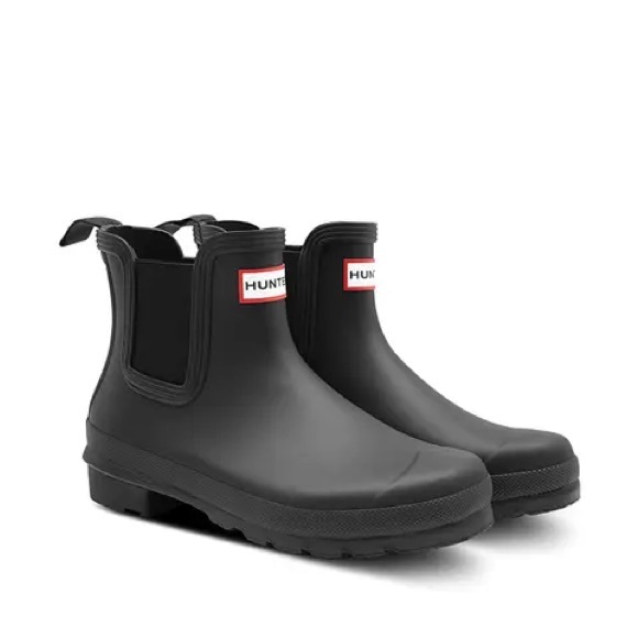 Hunter Original Waterproof Chelsea Rain Boot - Picture 2 of 5
